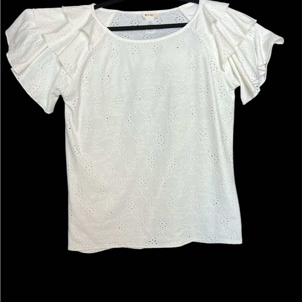BiBi White Flutter Sleeve Ruffled Blouse size medium